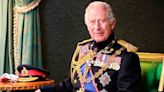 El Palacio de Buckingham revela un nuevo retrato del rey Carlos en medio de su lucha contra el cáncer