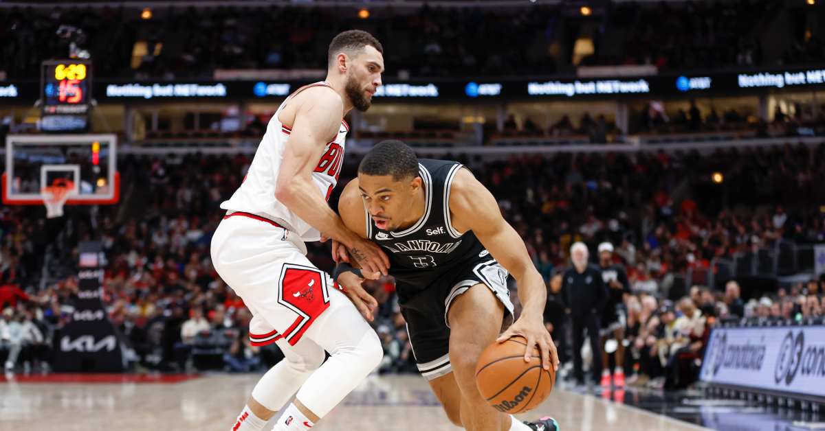 Chicago Bulls Could Target San Antonio Spurs Star in Zach LaVine Trade