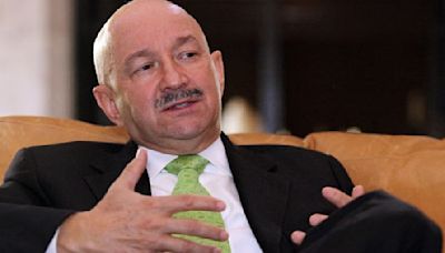 Carlos Salinas de Gortari reaparece en exclusiva fiesta de empresario