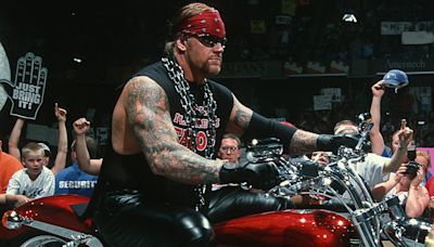 One Of The Undertaker's Biggest Regrets In WWE Deals With His Wardrobe - Wrestling Inc.