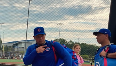 Talk about pitfalls of travel ball: Cardinals legend Yadier Molina is now in Cubs gear