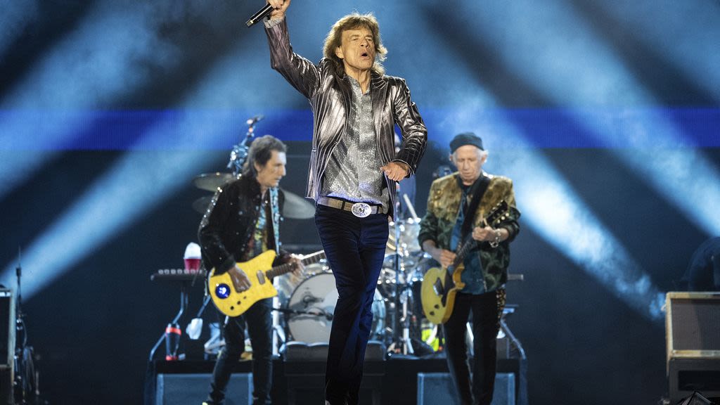The Rolling Stones rock out in Houston as they begin their latest tour