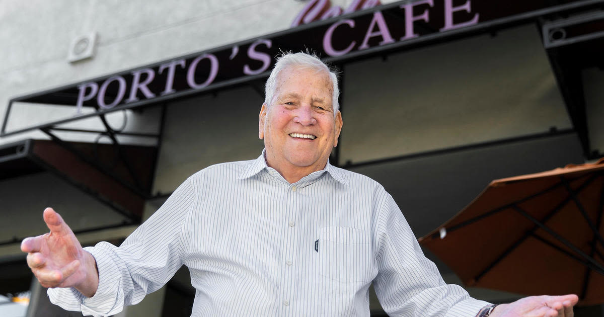 Founder of Porto's Bakery & Cafe dies at 92