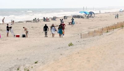 Shark bites 14-year-old boy's leg in attack at North Carolina beach