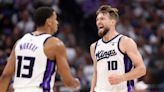 Kings advance in play-in tournament with 118-94 win over Warriors