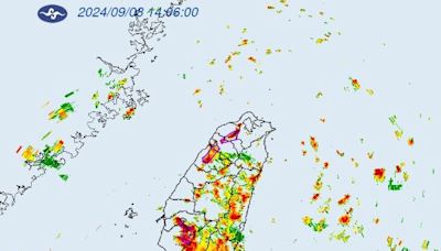 快訊／台灣全島大雨特報！3縣市大雷雨轟炸 小心雷擊、溪水暴漲