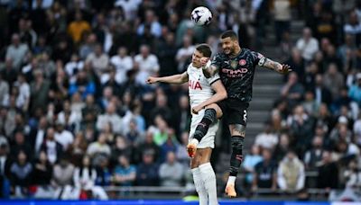 Técnico do Tottenham lamenta postura do time em derrota para Manchester City: 'Decepção' - Lance!