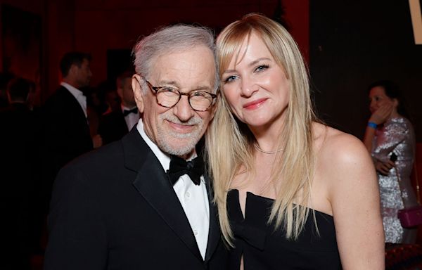 Jessica Capshaw on Steven Spielberg as a Grandfather: “He’s the Sweetest”