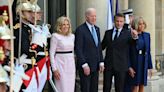 Rusia "no se detendrá ante Ucrania", dice Biden al hablar con Macron
