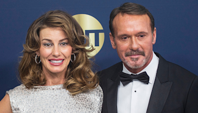 Faith Hill Delights With 'Rare Glimpse Into the Life' of Tim McGraw