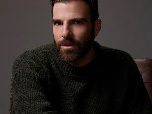 How Zachary Quinto's Brilliant Minds Character Is Unlike Any TV Doctor You've Ever Seen - E! Online