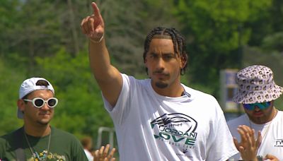 Jordan Love hosts youth football camp in Milwaukee