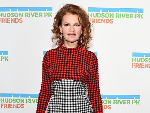 Sandra Bernhard 'sad' to have lost friendship with Madonna