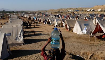 Record 75.9 million internally displaced worldwide, violence and natural disasters to blame