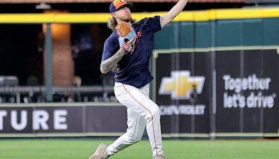 Cal Raleigh homers to lift Mariners past Astros