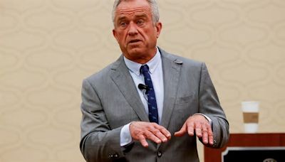 Robert F. Kennedy Jr. revela que los médicos le encontraron un gusano muerto en el cerebro