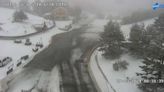 Rachas de viento y cadenas de nieve para circular en la sierra madrileña