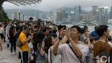人潮塞爆！全球首場「多啦A夢無人機秀」在香港 3小時前就滿位│TVBS新聞網