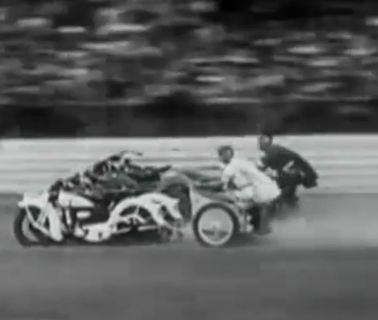 Motorcycle Chariot Races