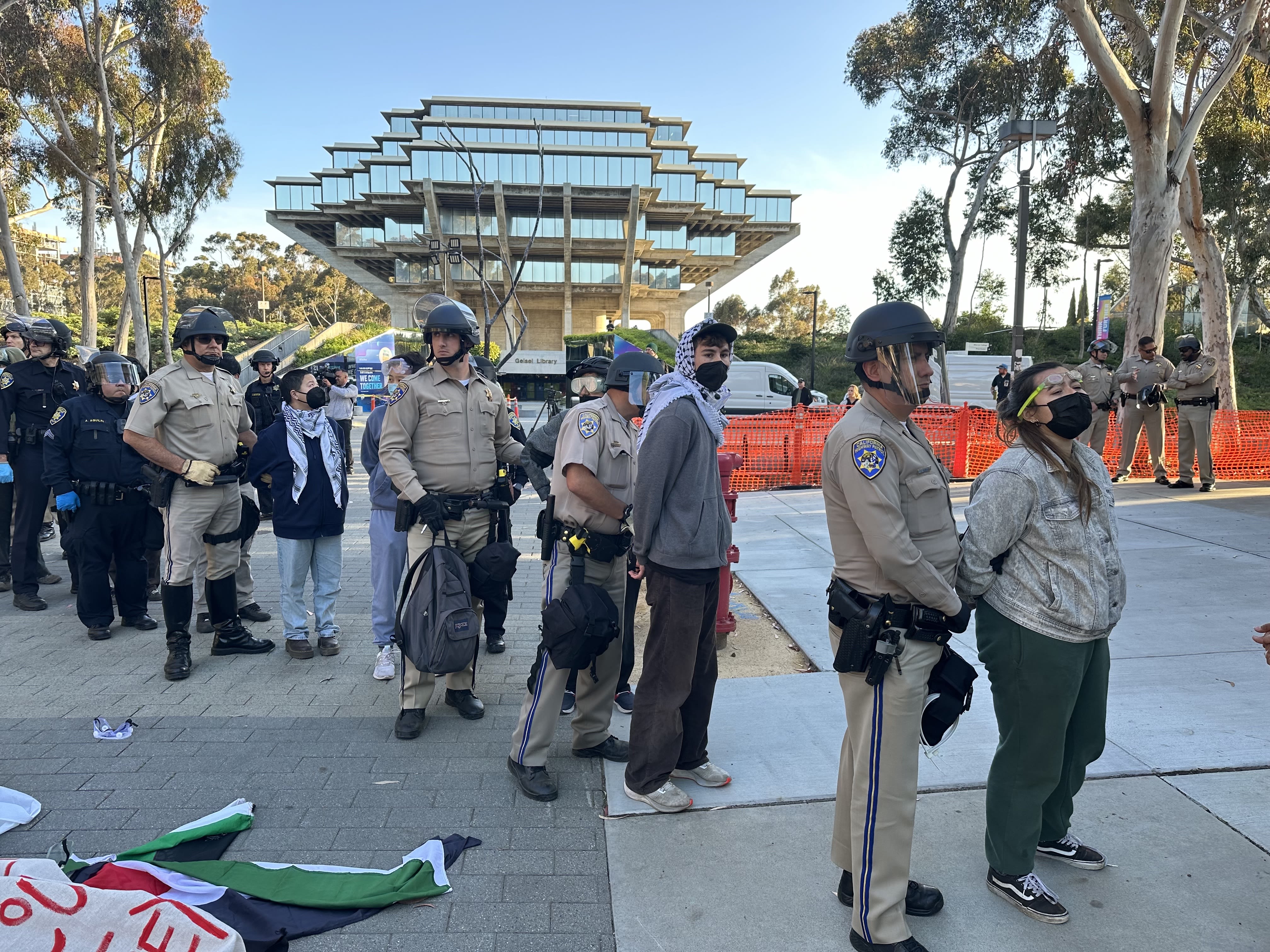 Police descend on Gaza protest encampment at UCSD, arrest dozens