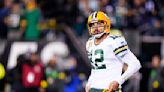 Rodgers, Packers try to show they still own struggling Bears