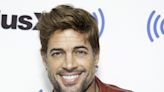 ¡William Levy sorprende al cantar al amor a todo pulmón! "Estoy tan enamorado de ti"