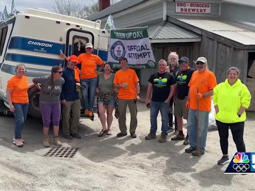 Thousands participate in Vermont's unofficial state holiday 'Green Up Day'