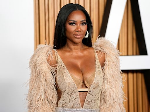 Kenya Moore leaving 'Real Housewives of Atlanta' after suspension for alleged revenge porn