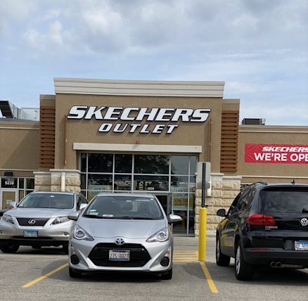 skechers outlet skokie