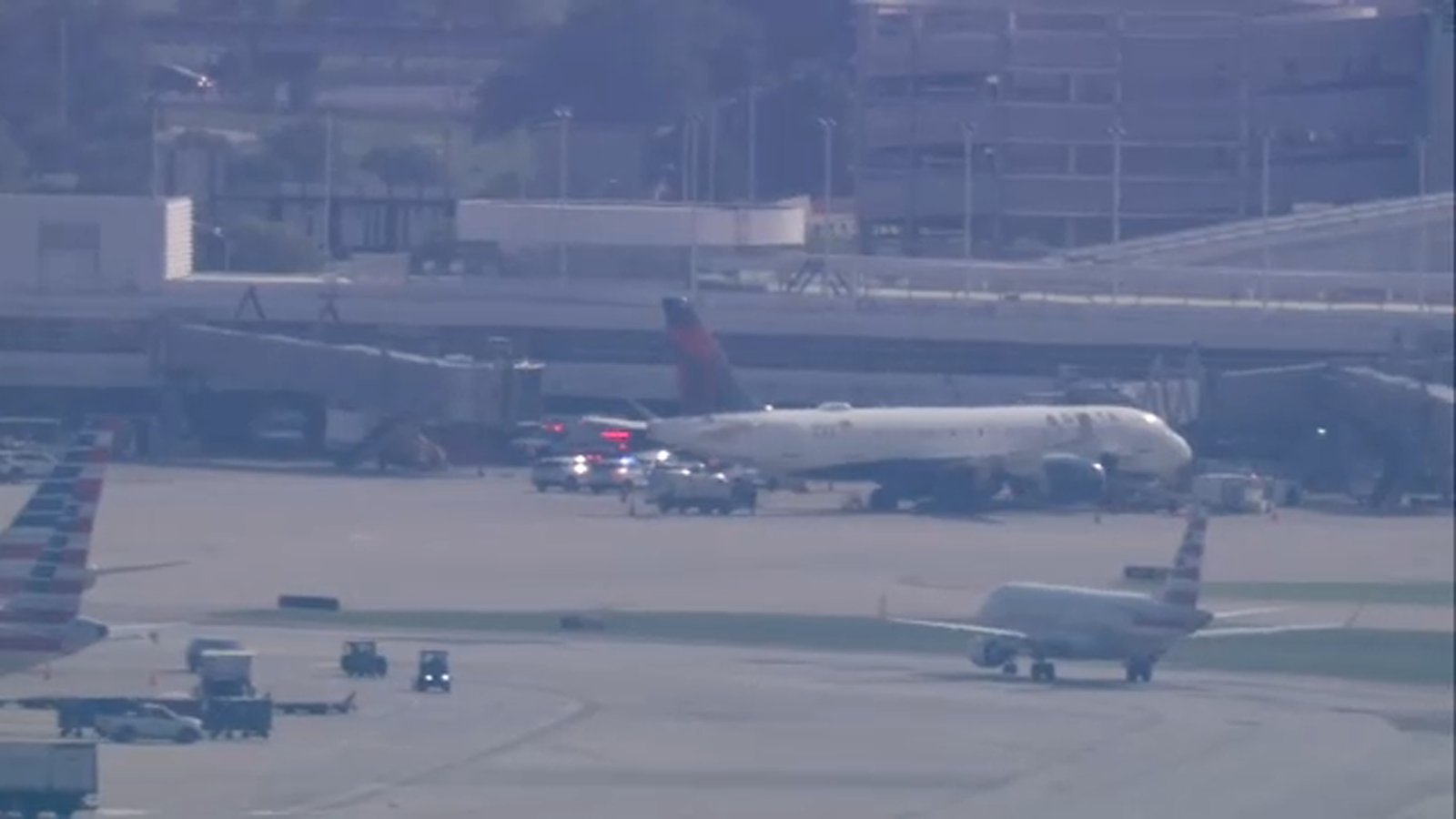 Woman dies at O'hare baggage area, Chicago fire says