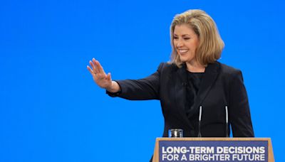 ‘Pints with Penny’ as Mordaunt pledges support to Sunak after local elections