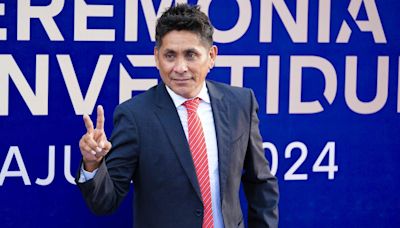 Para Jorge Campos, Memo Ochoa no es el mejor de la historia de México - La Opinión