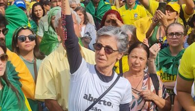 Mônica Bergamo: Cássia Kis está fora da Globo após contrato não ser renovado