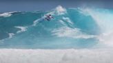 Michel Bourez Surfs the Kelly Slater Mid-Length in Tahiti