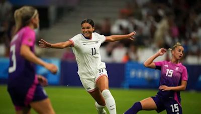 Sophia Smith powers U.S. women’s soccer to a 4-1 rout over Germany at the Olympics