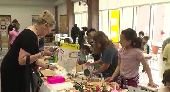 Elementary school market gives children a taste of real-world business