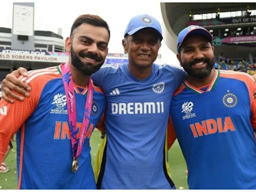 MS Dhoni Leads The Chorus As Former Cricketers Hail Rohit Sharma & Co After India End ICC Trophy Drought