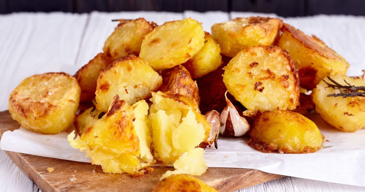 Roast potatoes are 'extra crispy' with unique two-ingredient recipe