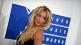 Britney Spears filmée quasi nue et désorientée : un coup de sa mère ? Graves accusations