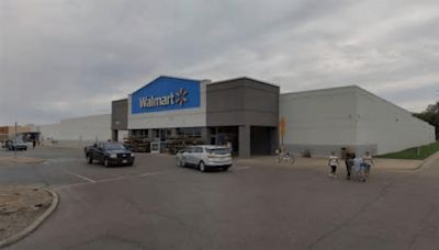 Closed Ohio Walmart to auction off equipment, merchandise