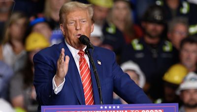 Trump holds rally in Wisconsin; Harris prepares for debate in Pittsburgh