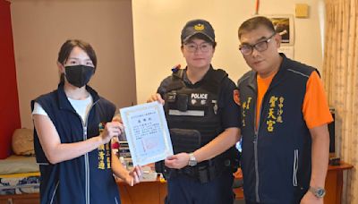 明秀派出所結合沙鹿聖天宮三鹿里里長警民合作關懷弱勢 協助弱勢暫度難關 | 蕃新聞