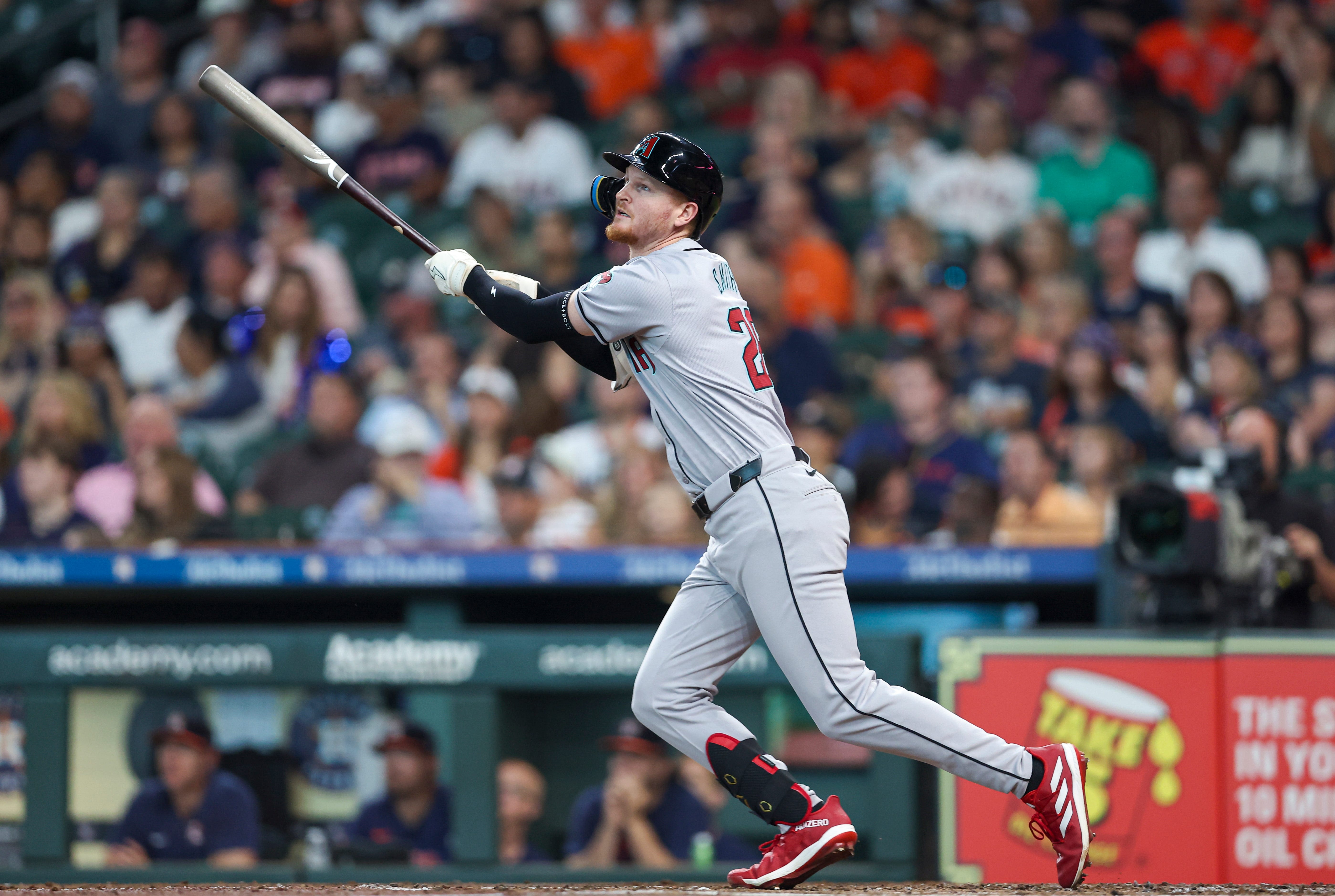 Pavin Smith dazzles with 8 RBIs as Diamondbacks beat Astros