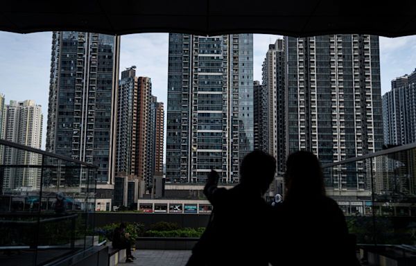 Hong Kong Property Deals Hit Three-Year High in April