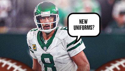 Jets give first look at new uniforms amid Aaron Rodgers workout hype