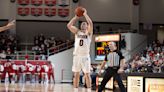 Former Spartan Foster Loyer drops 30 points in Davidson’s season opener