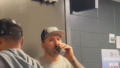 Jason Kidd達成史無前例的歷史紀錄，Doncic賽後輕鬆喝啤酒被球隊副總裁沒收 - FanPiece