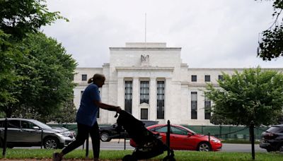 El bono de EE UU a dos años cae del 4,4% y ya paga menos que la deuda a 30: ¿fin a los fantasmas de recesión?