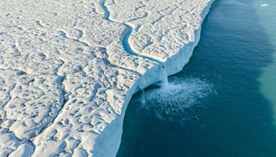 Ice Waterfalls: la conquista de la cascada helada más alta del mundo