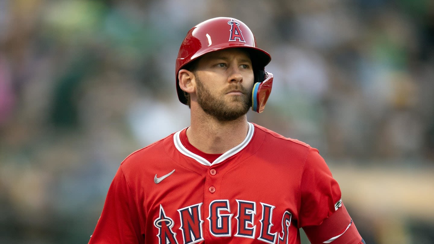 Angels' Taylor Ward Offered to Return to Lineup After Knee Injury